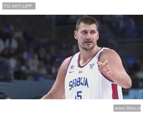 约基奇高效表现再显神威10投7中斩获18分8板8助助球队大胜