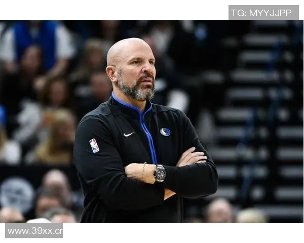 诗人桑德斯揭露基德矛盾心态球员与教练角色难以分清 诗人桑德斯揭露基德矛盾心态球员与教练角色难以分清