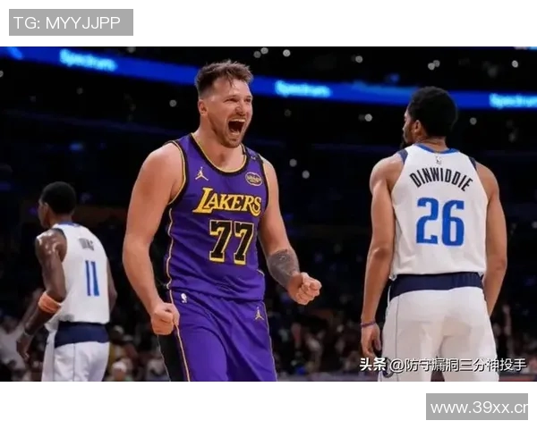 东契奇称赞斯玛特防守沟通能力强调队友们都愿意倾听他的意见