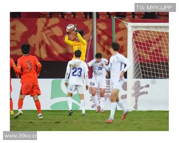 U22国足半场0射门险造乌龙战平乌兹别克斯坦展现防守韧性