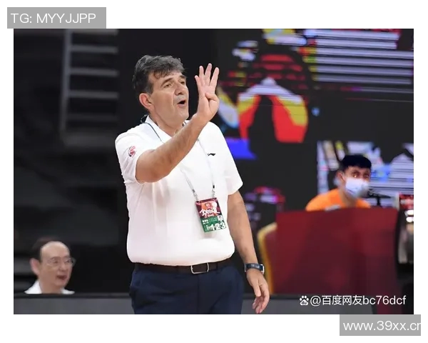 黄荣奇重返南京同曦与贝帅再度携手签下为期一年的C类合同