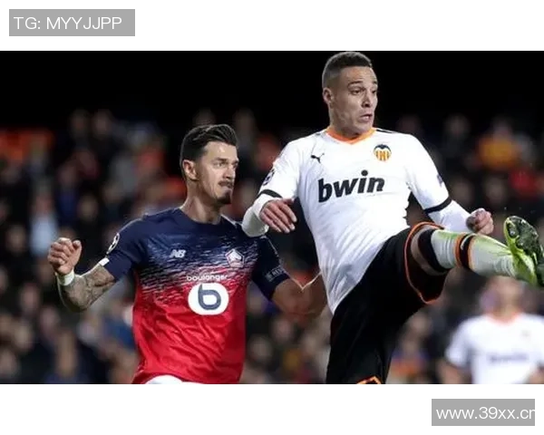 赫拉克勒斯过年狂胜8-2但前10轮防线漏洞百出丢30球